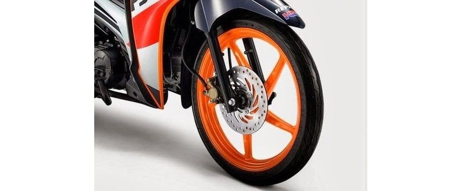 Honda Wave Dash 2016 Front Tyre
