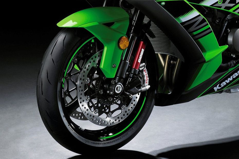 Kawasaki Ninja ZX-10R 2016 Front Tyre