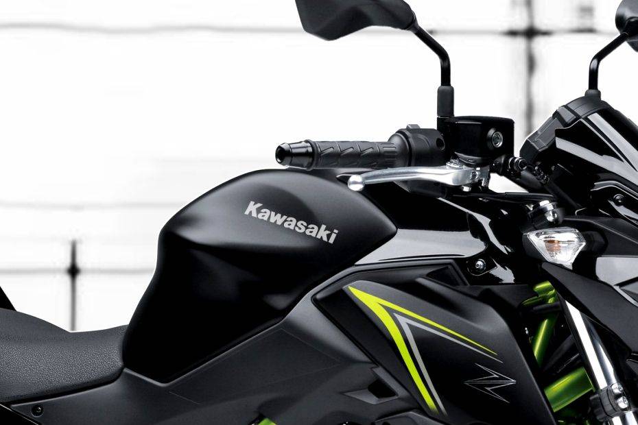 Kawasaki Z650 ABS 2024 Images & Wallpapers Z650 ABS 2024 Color Photos