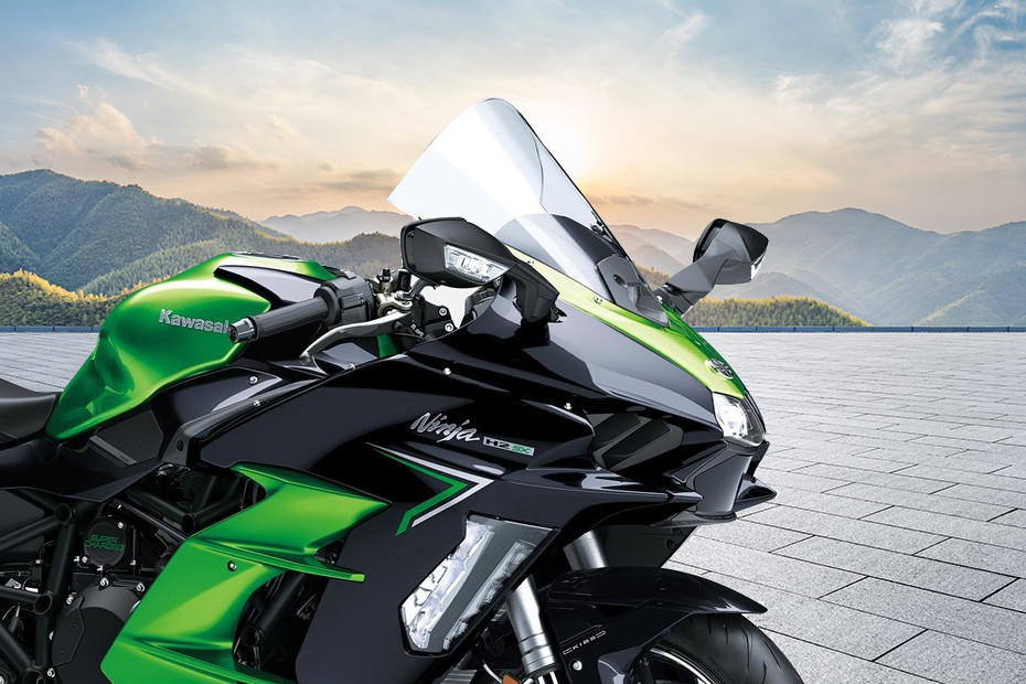Kawasaki Ninja H2SX Windshield Kawasaki Ninja H2SX Windshield