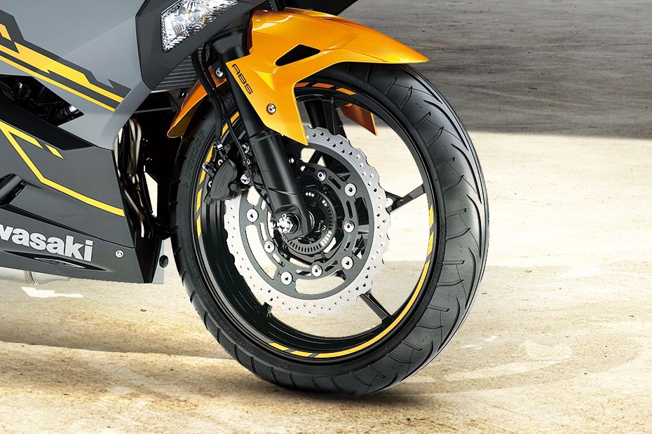 Kawasaki Ninja 250 Front Tyre Kawasaki Ninja 250 Front Tyre