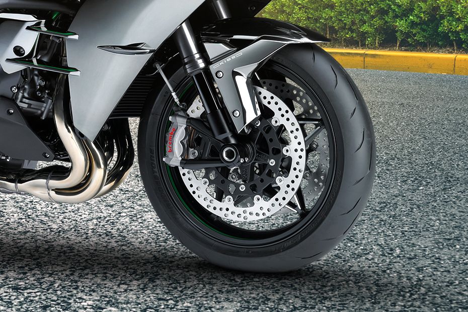 Kawasaki Ninja H2 Front Tyre Kawasaki Ninja H2 Front Tyre
