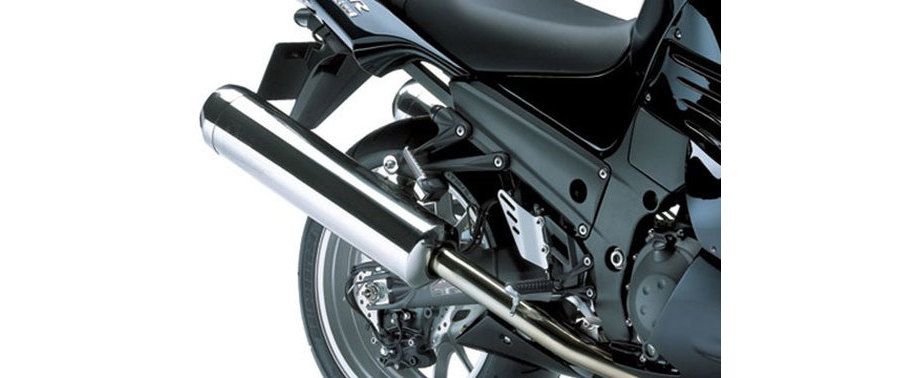 Kawasaki Ninja ZZR1400 Exhaust View