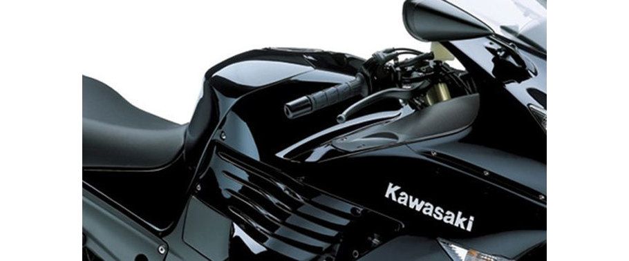 Kawasaki Ninja ZZR1400 Fuel Tank View