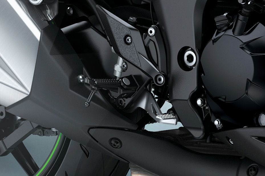 Kawasaki Z 1000 Foot Rest View Kawasaki Z 1000 Foot Rest View