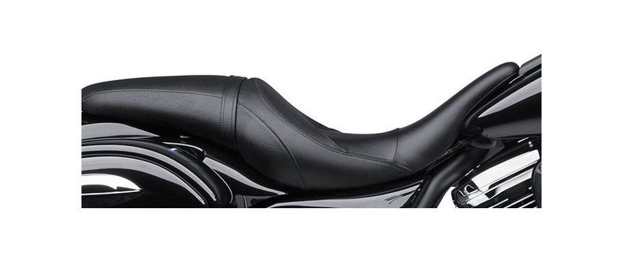 Kawasaki VN1700 Voyager Custom Rider Seat View Kawasaki VN1700 Voyager Custom Rider Seat View