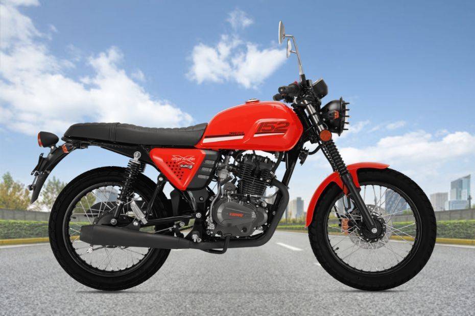 Motosikal Keeway Cafe Racer 152 X Standard 2024 di Malaysia