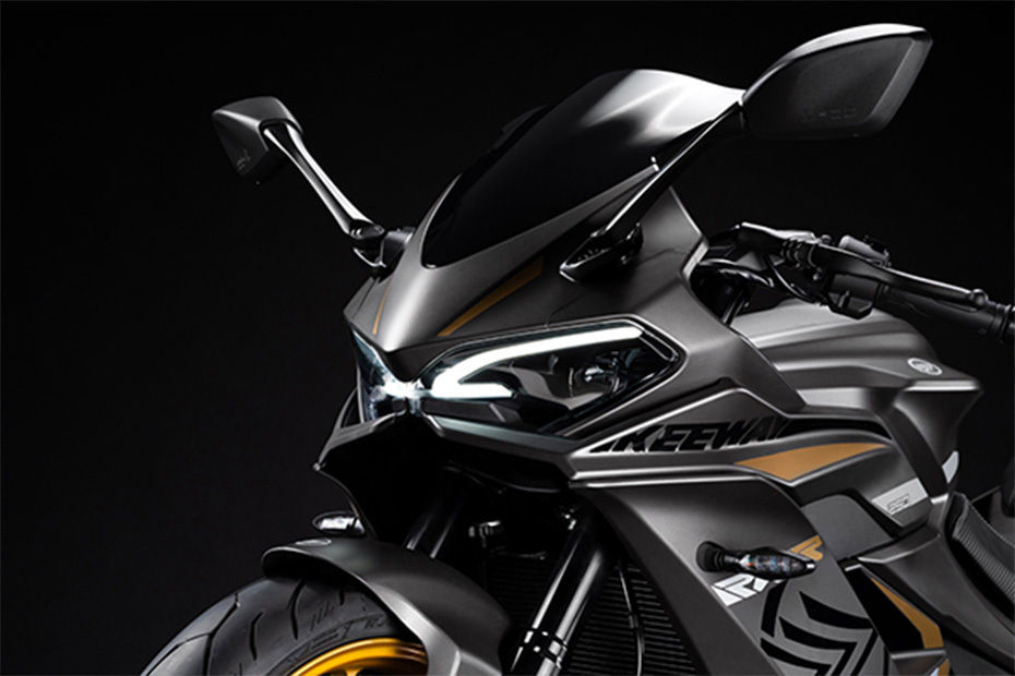 Keeway RKR 250 Head Light View