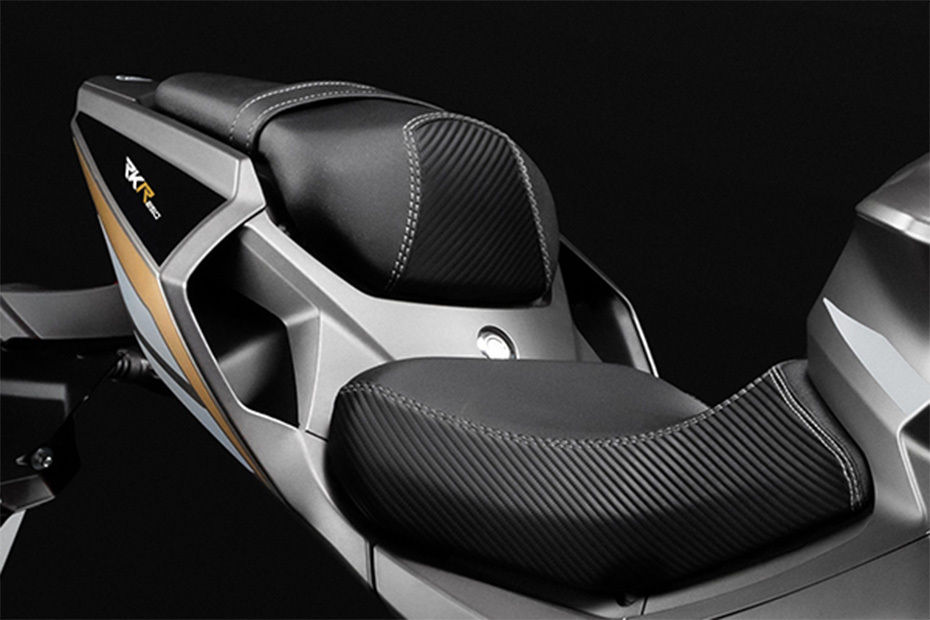 Keeway RKR 250 Rider Seat View