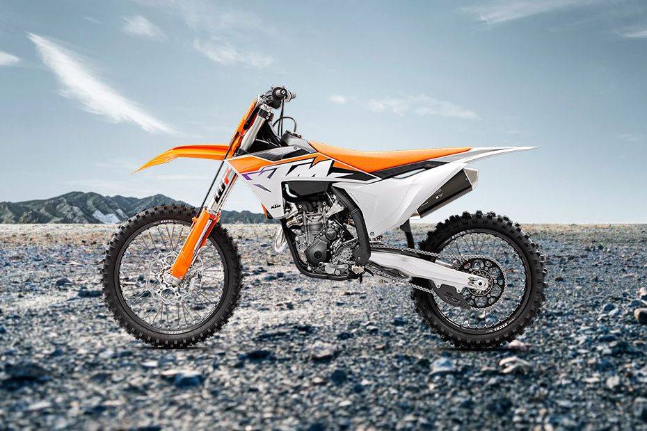 KTM 350 SX-F Left Side View Full Image KTM 350 SX-F Left Side View Full Image
