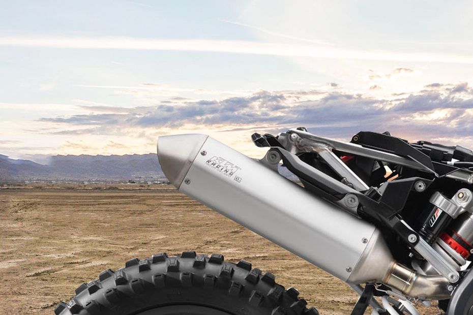 KTM 450 EXC-F (2016-2018) Exhaust View KTM 450 EXC-F (2016-2018) Exhaust View