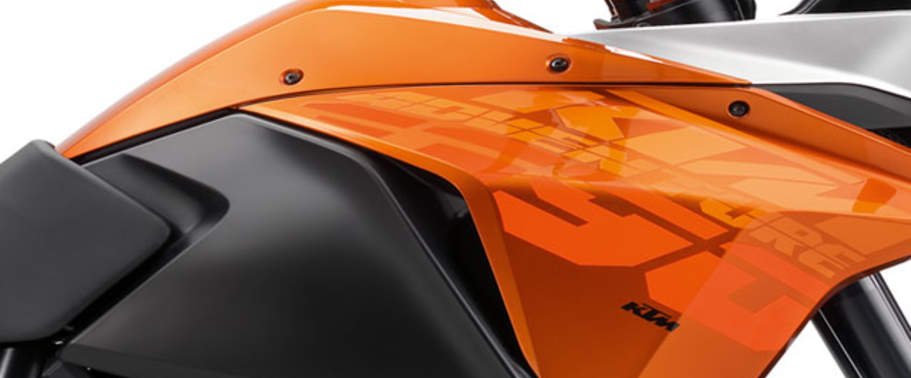 KTM 1190 Adventure Fuel Tank View KTM 1190 Adventure Fuel Tank View