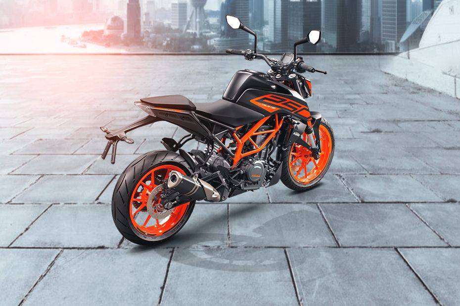 KTM 250 Duke 2024, Malaysia Price, Specs & May Promos