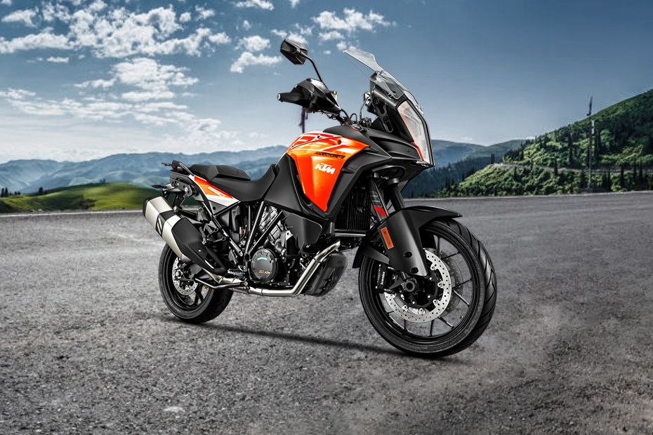 KTM 1290 Super Adventure S Slant Upfront View KTM 1290 Super Adventure S Slant Upfront View