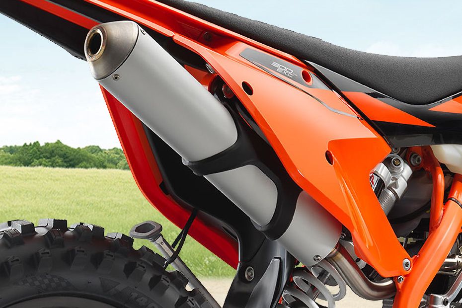 KTM 300 EXC TPI Exhaust View KTM 300 EXC TPI Exhaust View