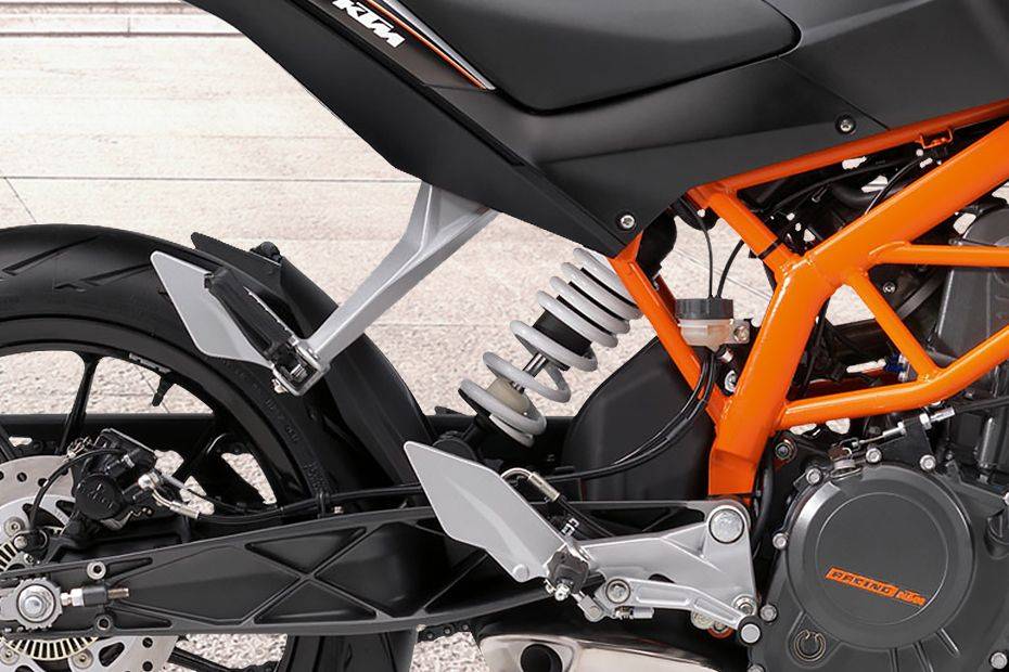 ktm duke 390 rear tyre price