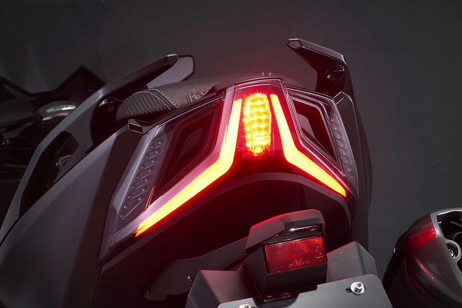 Kymco AK 550i Tail Light View
