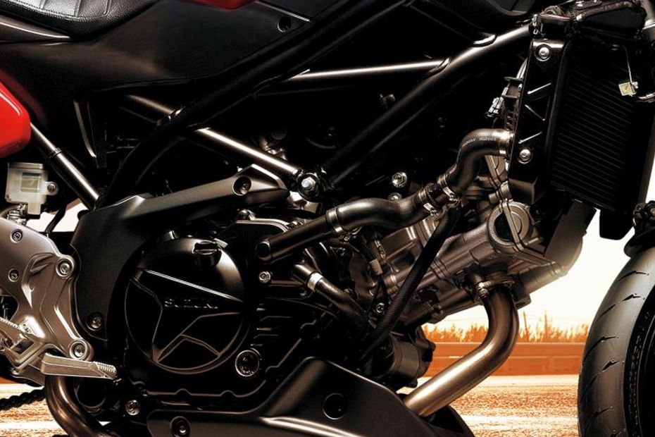 Suzuki SV 650 Engine View Suzuki SV 650 Engine View