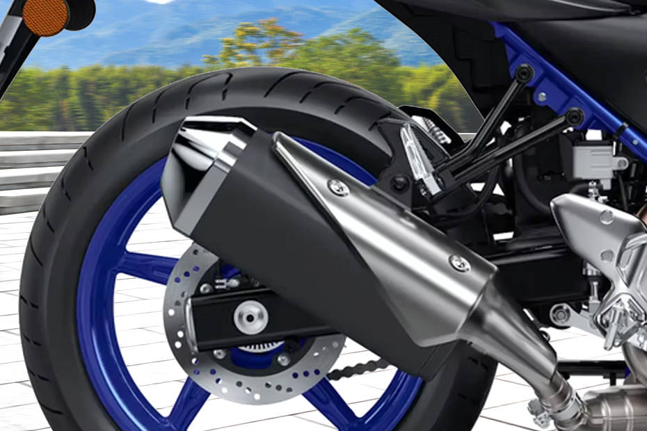 Suzuki SV 650 Exhaust View Suzuki SV 650 Exhaust View