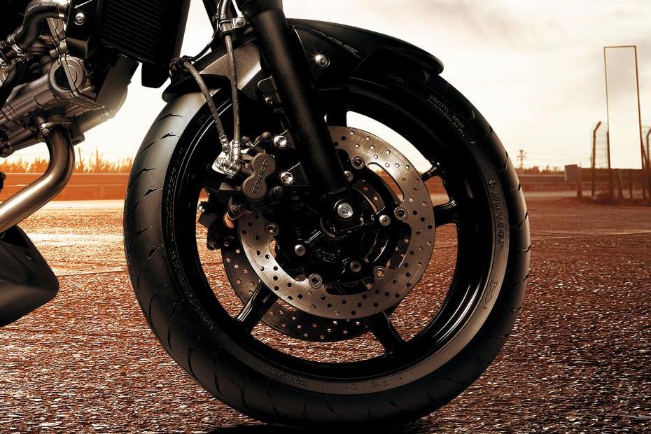 Suzuki SV 650 Front Tyre Suzuki SV 650 Front Tyre