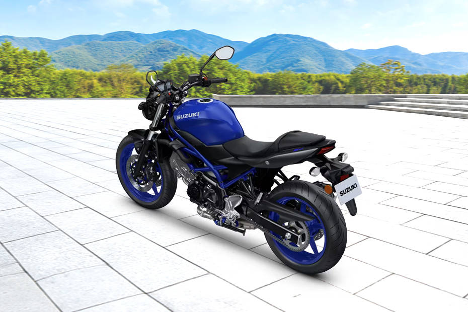 Suzuki SV 650 Slant Back Side View Right Suzuki SV 650 Slant Back Side View Right