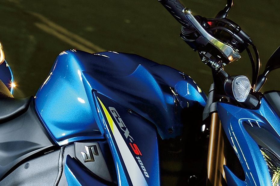 Suzuki GSX-S1000 Fuel Tank View Suzuki GSX-S1000 Fuel Tank View