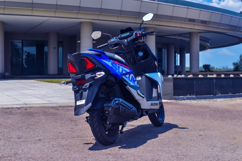 Suzuki Avenis 125 Back Side View