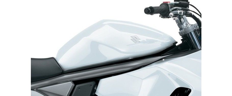 Suzuki GSR 1250 FA Fuel Tank View Suzuki GSR 1250 FA Fuel Tank View