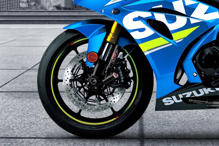 Suzuki GSX-R 1000 Front Tyre Suzuki GSX-R 1000 Front Tyre