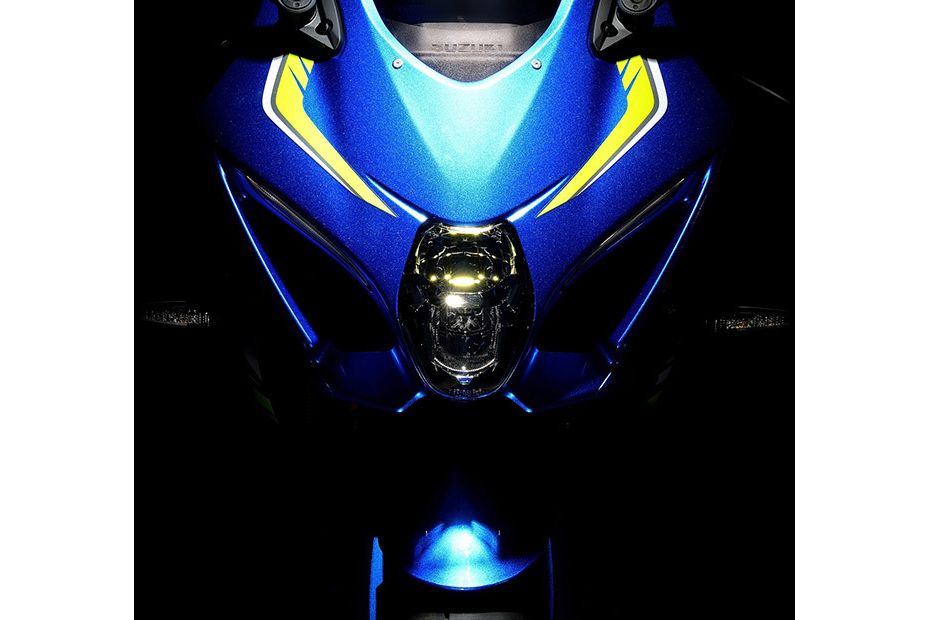 Suzuki GSX-R 1000 Head Light View Suzuki GSX-R 1000 Head Light View