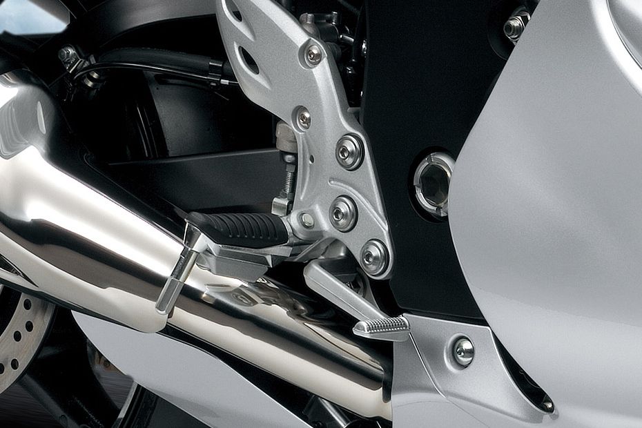 Suzuki Hayabusa Foot Rest View Suzuki Hayabusa Foot Rest View