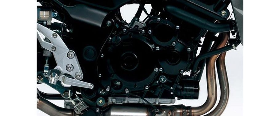 Suzuki GSR-750 Engine View