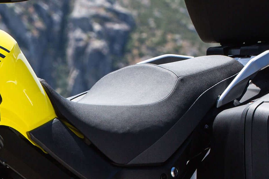 Suzuki V-Strom 650 Rider Seat View Suzuki V-Strom 650 Rider Seat View