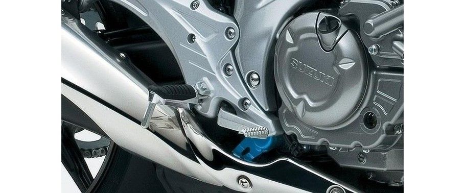 Suzuki Gladius Foot Rest View Suzuki Gladius Foot Rest View