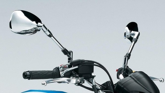 Suzuki Gladius Back Side View