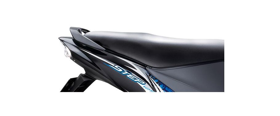 Suzuki Step125 Rider Seat View Suzuki Step125 Rider Seat View