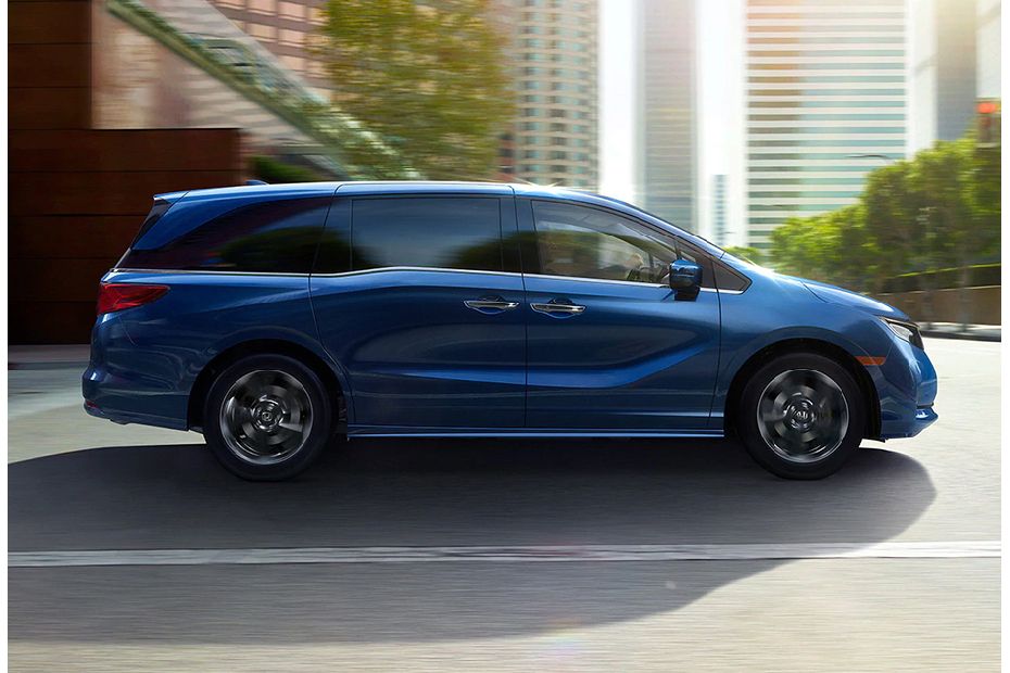 Honda Odyssey Drivers Sideview Honda Odyssey Drivers Sideview