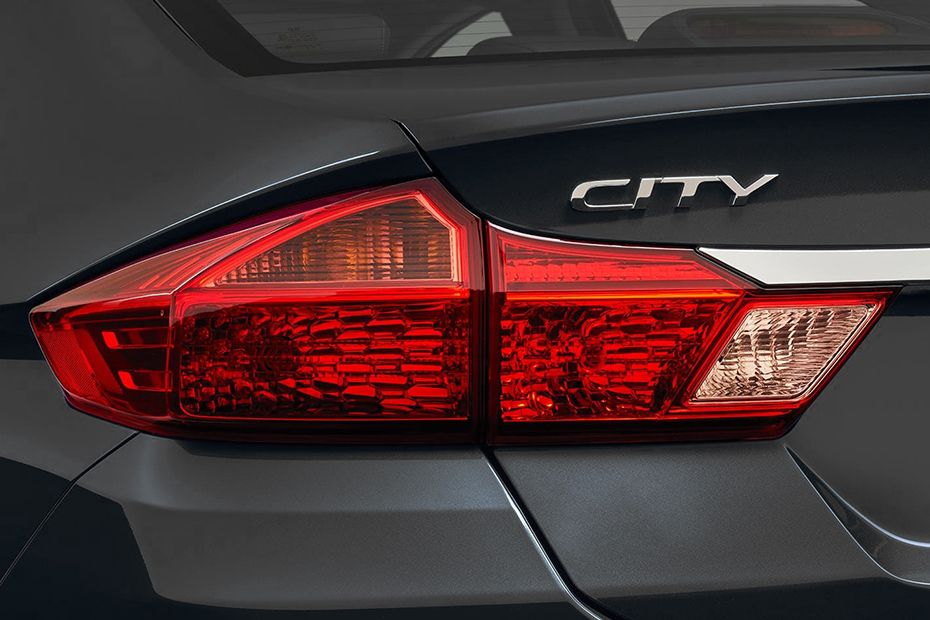 City (2017-2020) Tail light