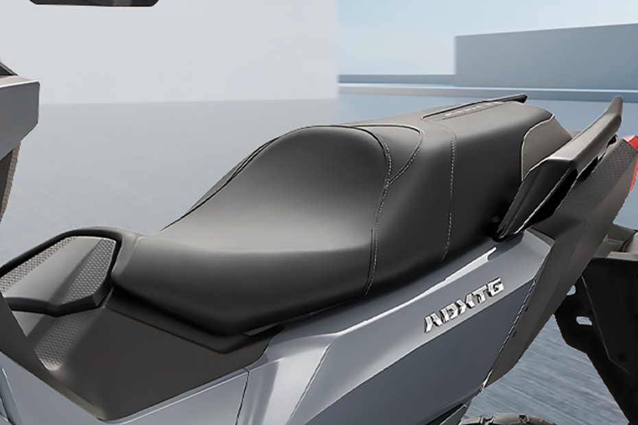 Sym ADXTG 400 Rider Seat View Sym ADXTG 400 Rider Seat View