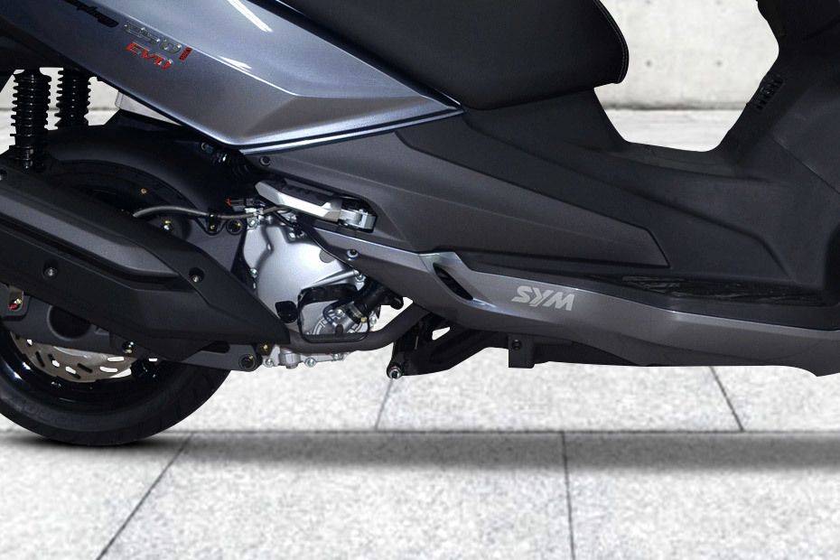 Sym Evo 250i Engine View
