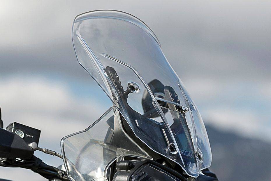 Triumph Tiger 800 Windshield Triumph Tiger 800 Windshield