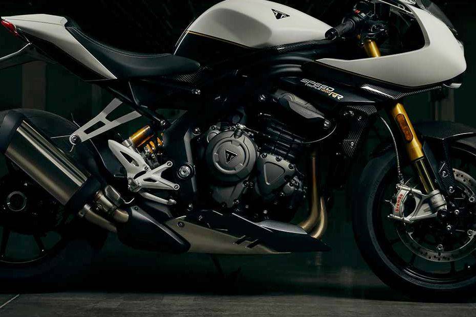Triumph Speed Triple 1200 RR Engine View Triumph Speed Triple 1200 RR Engine View
