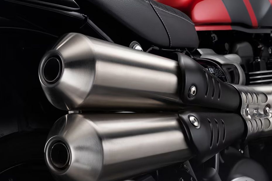 Triumph Scrambler 900 Exhaust View Triumph Scrambler 900 Exhaust View