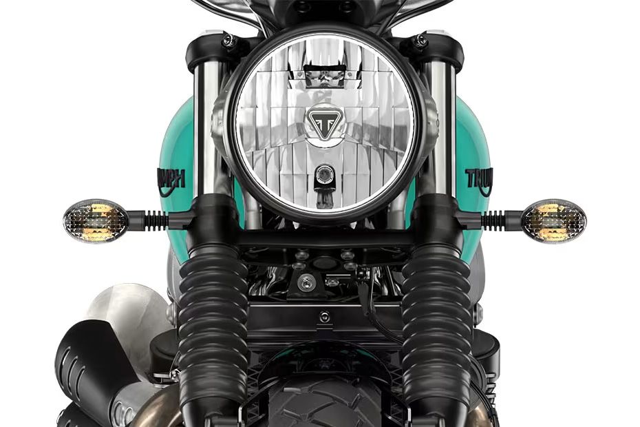 Triumph Scrambler 900 Head Light View Triumph Scrambler 900 Head Light View