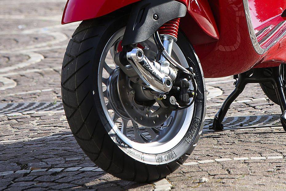 Vespa Sprint 150 Front Tyre Vespa Sprint 150 Front Tyre