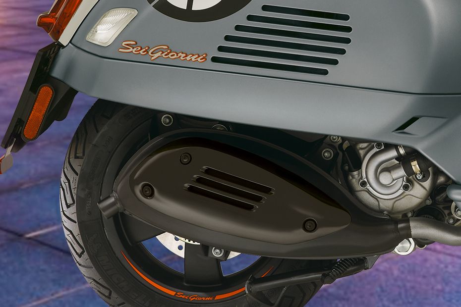 Vespa Sei Giorni Exhaust View