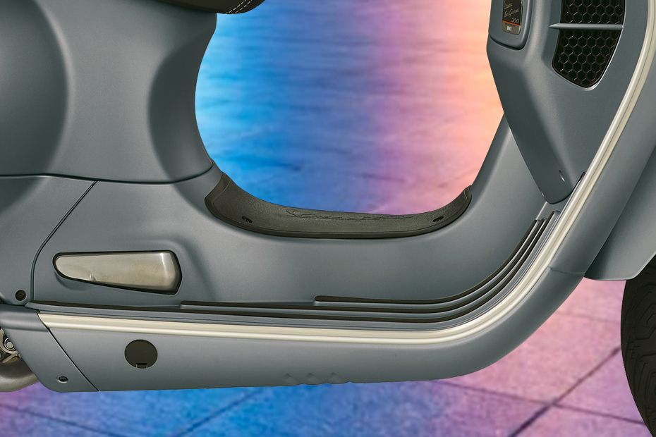 Vespa Sei Giorni Leg Spacescooter