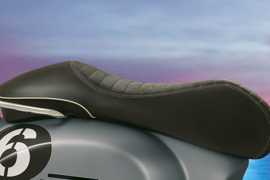Vespa Sei Giorni Rider Seat View