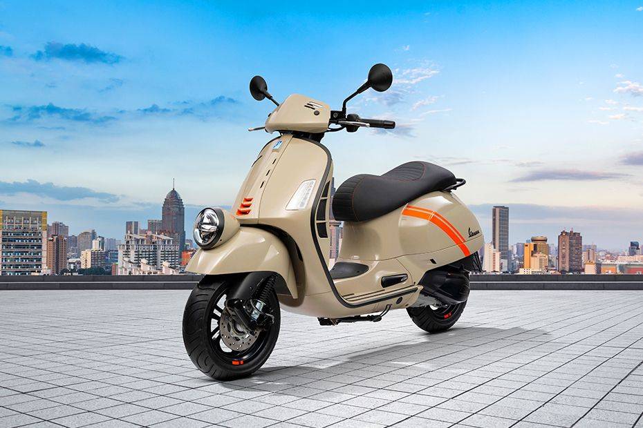 Motosikal Vespa GTV Standard 2024 di Malaysia