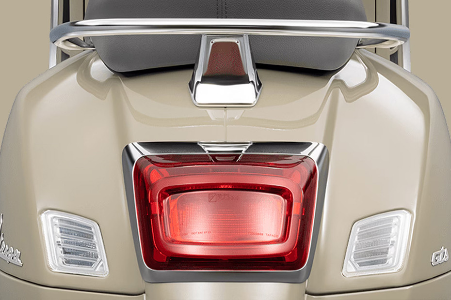 Vespa GTS Classic 300 Side Indicators Rear